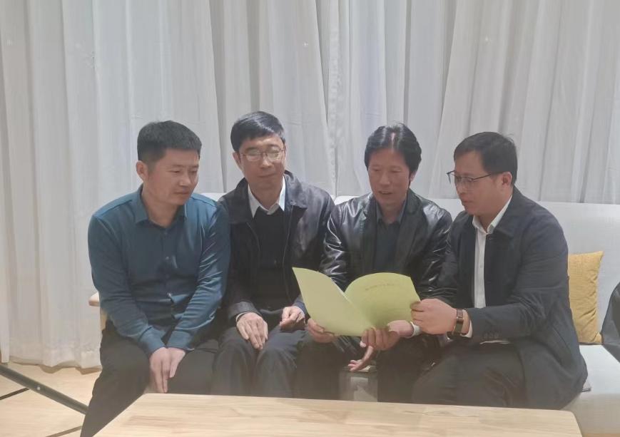 河南省民政厅二级巡视员李本谦莅圉调研“千年古镇”项目申报工作