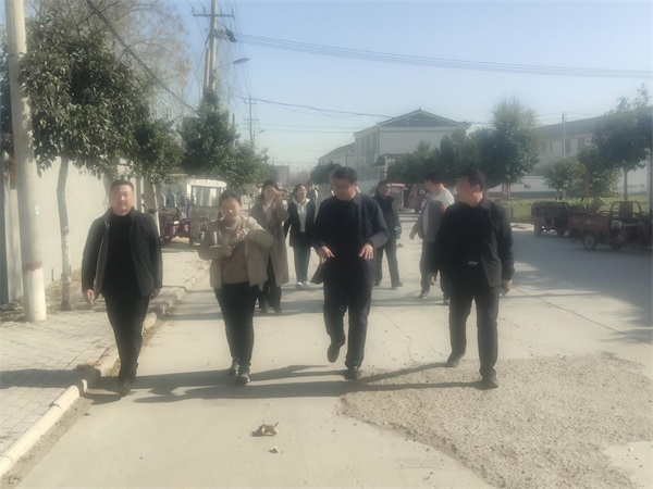 河南省发改委赴杞县竹林乡开展调研